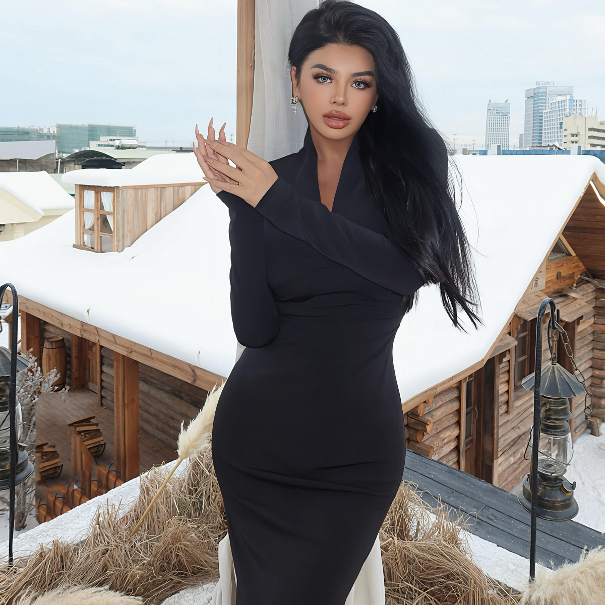 Wcoumq | V-Neck Long-Sleeve Maxi Dress with Slim Waist and Pleated Hip Design