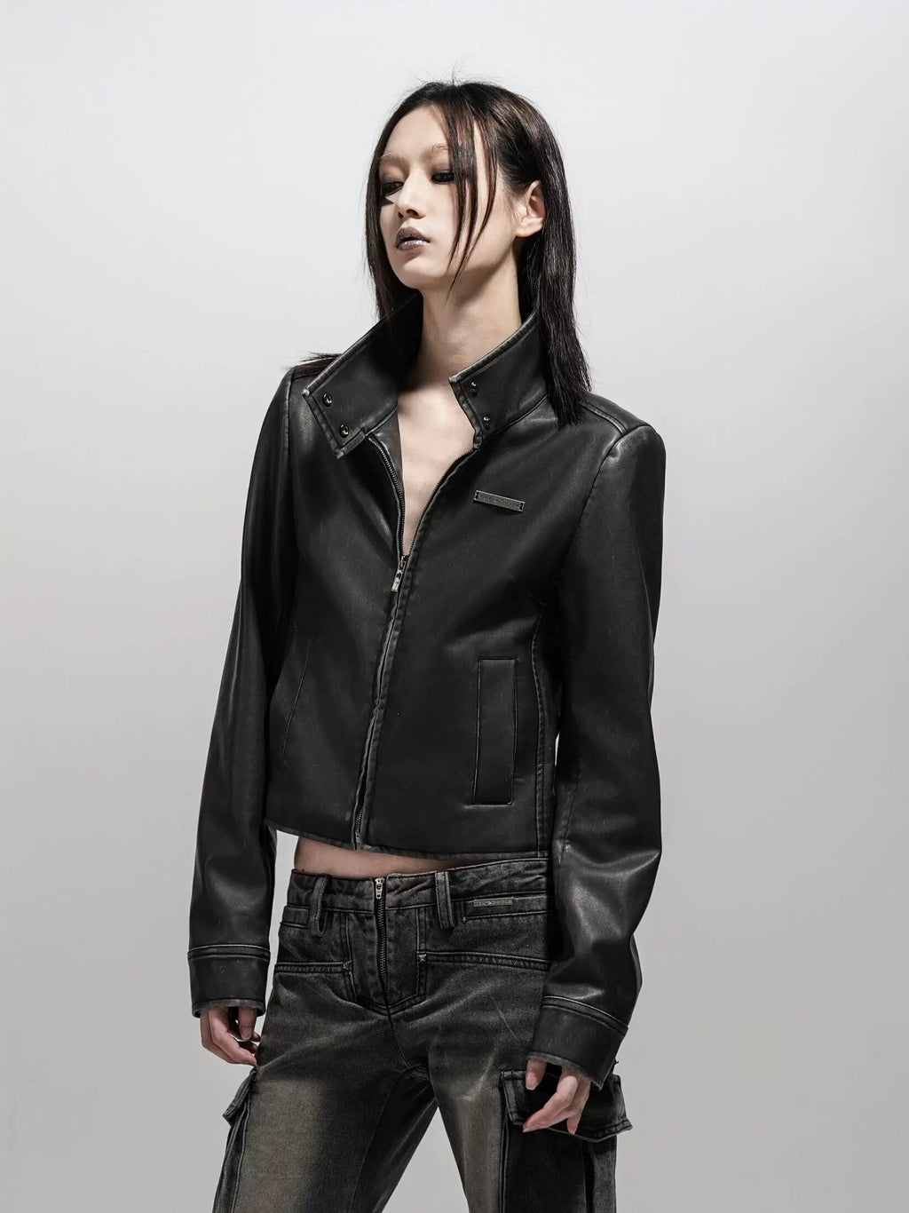 Wcoumq | Retro Washed Leather Motorcycle Jacket – Women’s Slim Fit Short Coat with Shoulder Pads for Fall & Winter