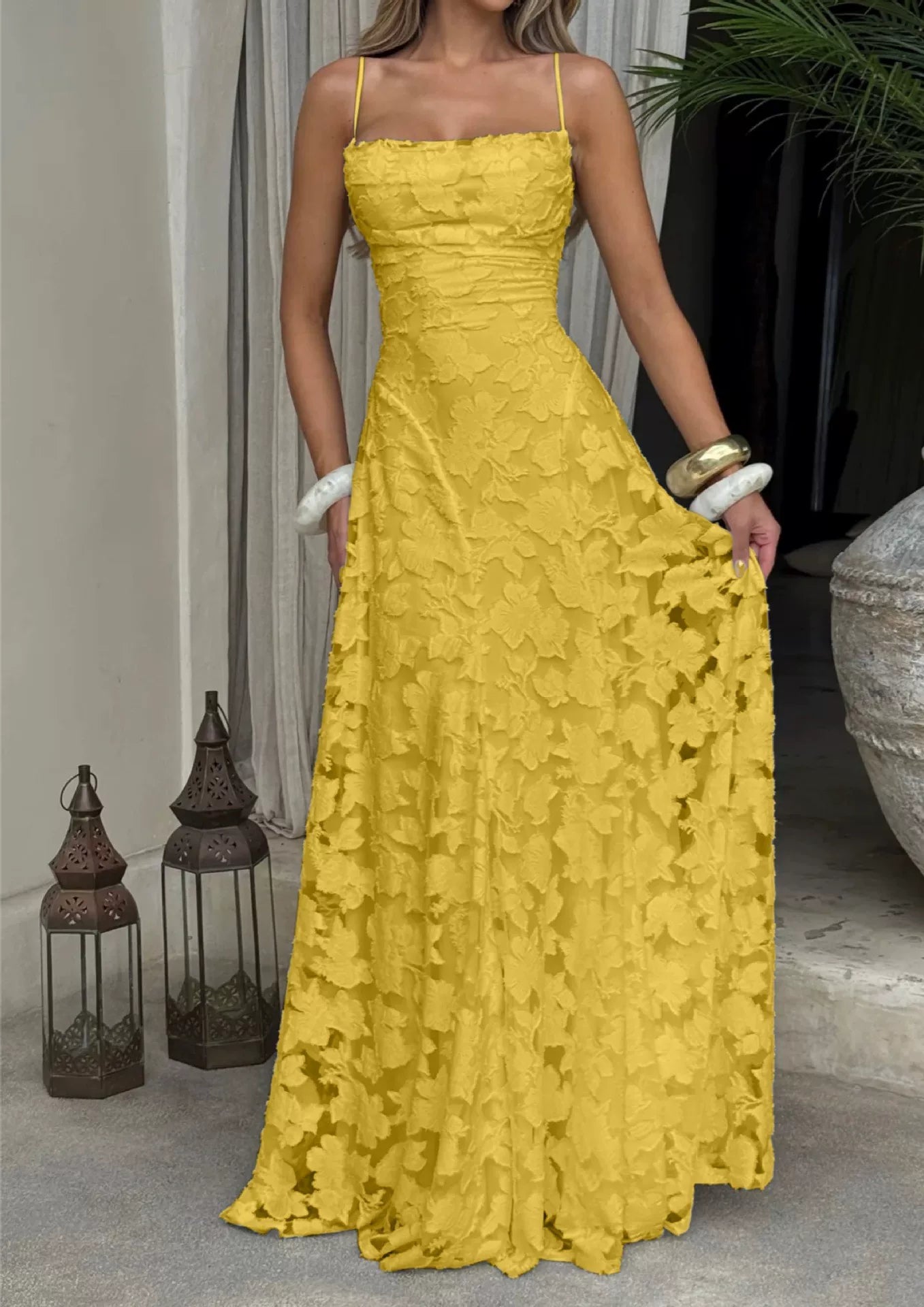 Wcoumq | Jacquard Floor-Length Square Neck Dress with Backless Straps and Slim Waist Design