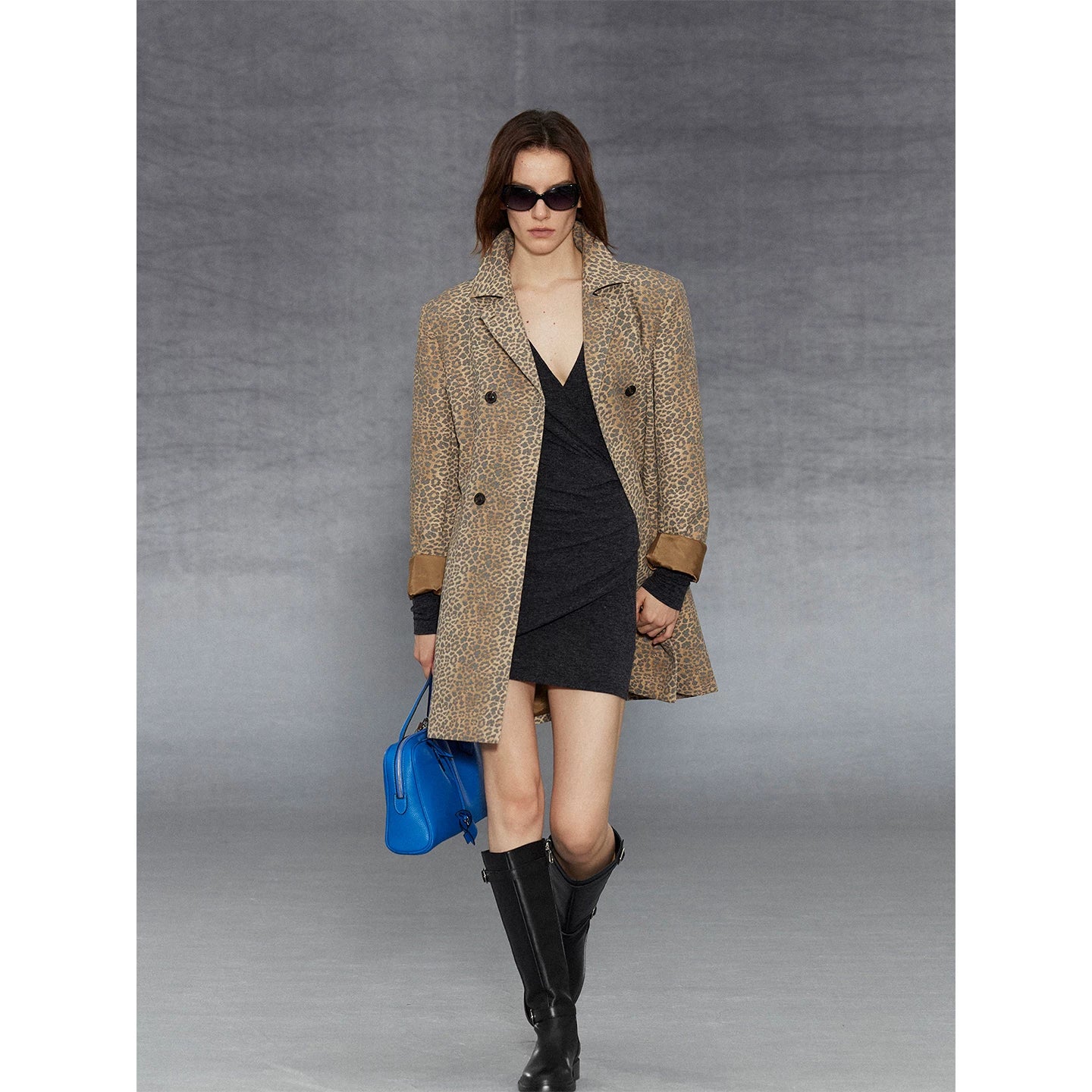 Wcoumq | V-Neck Pleated Piled Velvet Hip-Hugging Knitted Skirt – Elegant Women’s Fitted Skirt for Formal & Casual Wear