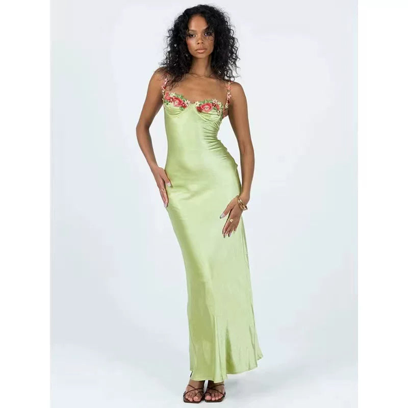 Wcoumq | Sleeveless Suspender Maxi Dress with Floral Embroidery and Slim Hip Fit