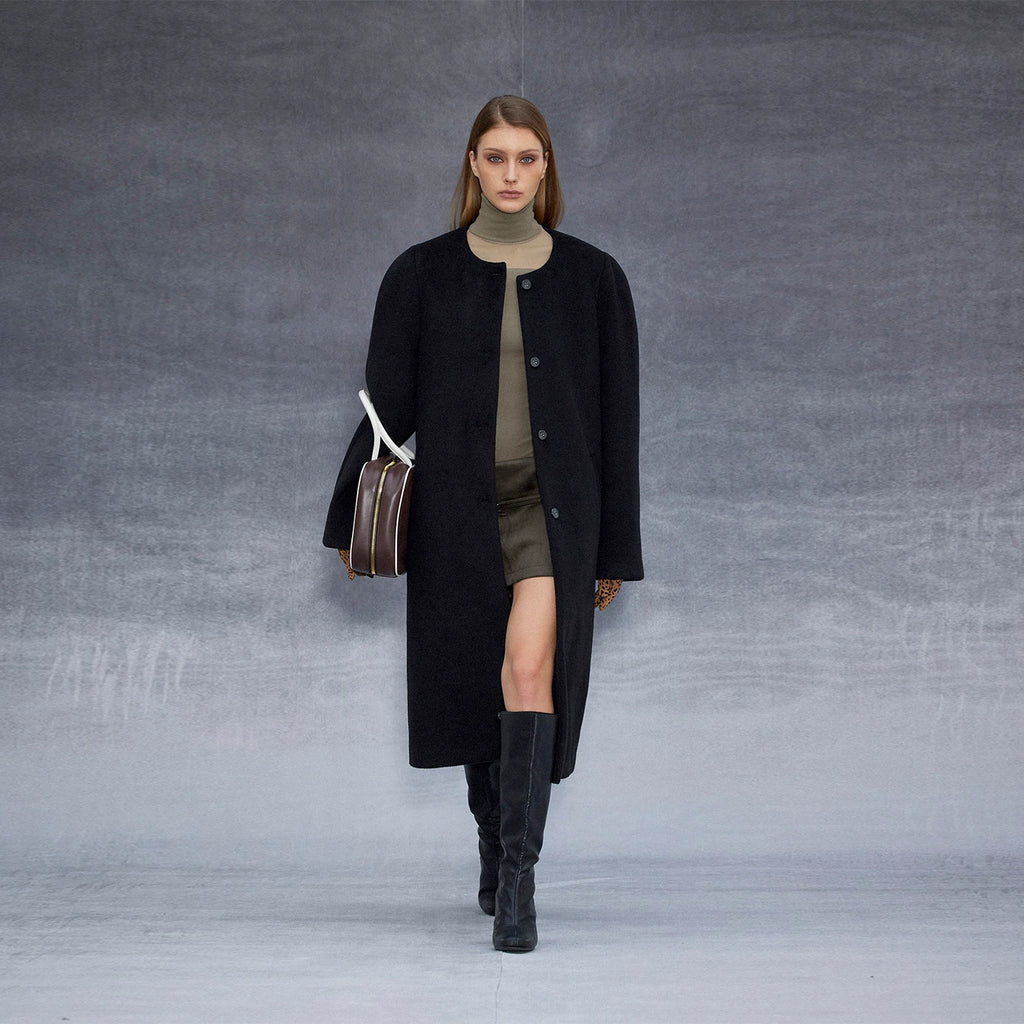 Wcoumq | Retro Round Neck Wool Long Coat with Arc Shoulder Silhouette – Double-Sided Woolen Outerwear